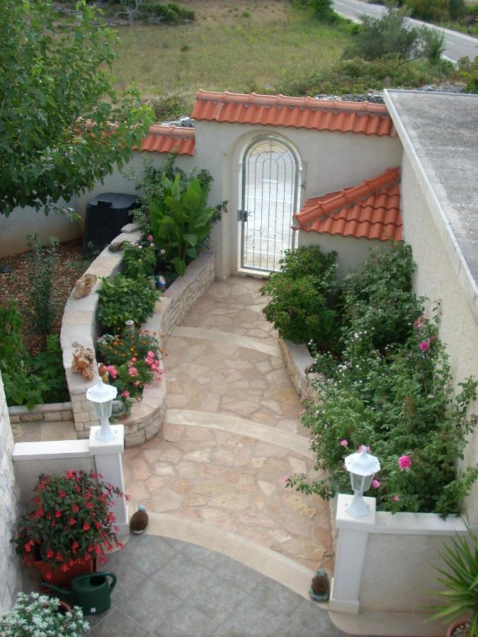 Apartments Darija & Pero بوتشيتشا المظهر الخارجي الصورة